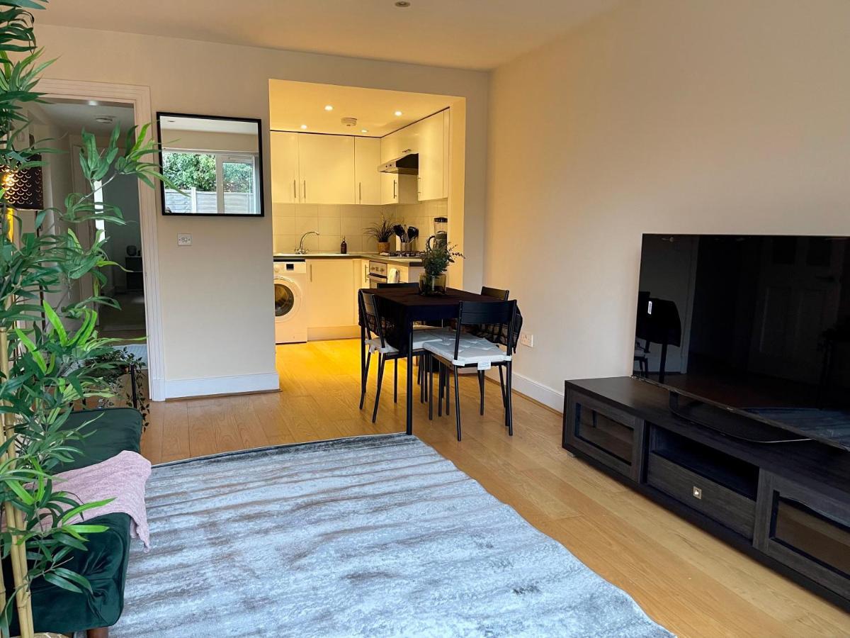 Mapesbury Dell Apartment London Eksteriør billede